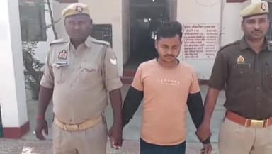 चंदौली: नौबतपुर पिकेट के पास पुलिस ने दो पिकअप से 14 राशि गोवंश बरामद किया, एक गौ तस्कर गिरफ्तार, एक फरार