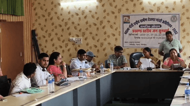 बेंगाबाद: गिरिडीह प्रखंड कार्यालय में महात्मा गांधी ग्रामीण रोजगार गारंटी अधिनियम पर जनसुनवाई