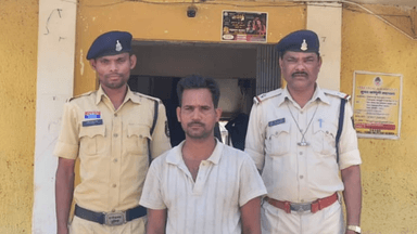 अकलतरा: घर में घुसकर महिला के साथ छेड़छाड़ करने वाले फरार आरोपी को अकलतरा पुलिस ने किया गिरफ्तार, भेजा न्यायिक रिमांड पर