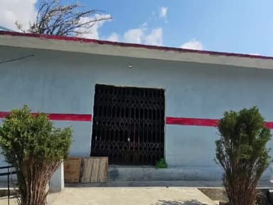 घाट: बोर्ड परीक्षा में शिक्षकों की तैनाती के दौरान एक शिक्षक अनुपस्थित, जोखना विद्यालय पर लगा ताला, अभिभावक ने किया हंगामा