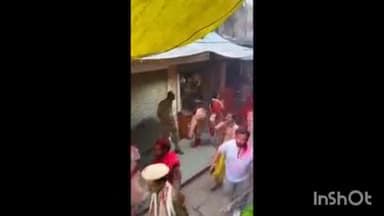 वाराणसी में महंत आवास से गौरा का गौना कराकर निकले बाबा विश्वनाथ, बैक फुट पर अफसर