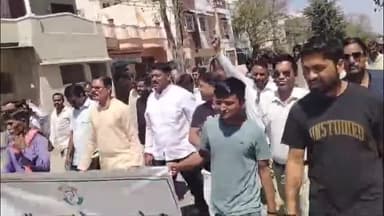 रामगंजमण्डी: मंगलम सीमेंट व कंपनी के खिलाफ कांग्रेस कार्यकर्ताओं ने किया प्रदर्शन, 11 सूत्रीय मांगों का ज्ञापन सौंपा