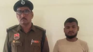 पलवल: पलवल के डिटेक्टिव स्टाफ ने दो अलग-अलग मामलों में अवैध हथियारों के साथ दो आरोपियों को गिरफ्तार किया