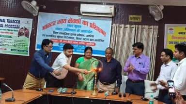 अररिया: DRDA सभागार में नशा मुक्त भारत अभियान के तहत एक दिवसीय प्रशिक्षण और जागरूकता कार्यक्रम का आयोजन हुआ