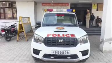 ਮੁਕਤਸਰ: ਪਿੰਡ ਕੋਟਲੀ ਅਬਲੂ ਦੇ ਖੇਤਾਂ ਵਿੱਚੋਂ ਪੁਲਿਸ ਨੇ 400 ਲੀਟਰ ਲਾਹਨ, 20 ਬੋਤਲਾਂ ਨਾਜਾਇਜ਼ ਸ਼ਰਾਬ ਅਤੇ ਭੱਠੀ ਦਾ ਸਾਮਾਨ ਕੀਤਾ ਬਰਾਮਦ