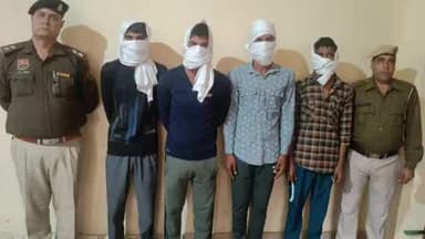 पलवल: युवक से मोबाइल और बाइक लूट मामले में हसनपुर थाना पुलिस ने चार आरोपियों को गिरफ्तार किया