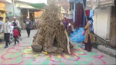 अमरोहा: अमरोहा जिले भर में आज शाम 1,226 स्थानों पर होगा होलिका दहन, पुलिस रहेगी तैनात: एसपी ने दी जानकारी