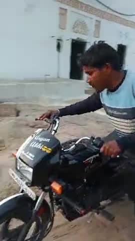 पलेरा समाचार ।
विद्युत वितरण केंद्र पलेरा में की गई कुर्की की कार्यवाही।
8 मोटर साइकिल और एक टैक्टर जप्त। #पलेरा #mpeb