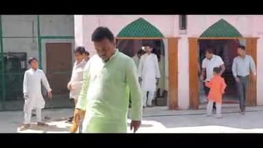 सिराथू: रमजान के दूसरे जुम्मा के मौके पर दारानगर सहित विभिन्न जामा मस्जिदों में रोजगारों ने अदा की जुमा नमाज