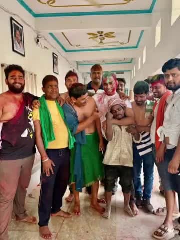 उदवंत नगर: राजद कार्यकर्ताओं ने विधायक किरण देवी के आवास पर पहुंचकर मनाया होली