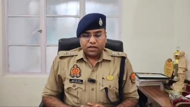 प्रयागराज: साइबर क्राइम पुलिस टीम द्वारा गिरफ्तार अभियुक्तों के सम्बंध मे पुलिस उपायुक्त गंगानगर कुलदीप सिंह गुनावत ने दी जानकाररी।