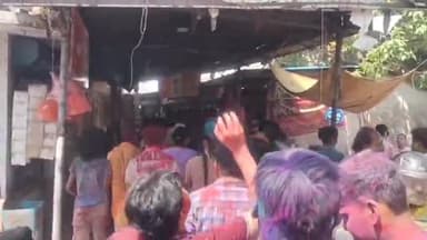 कानपुर: आनंदेश्वर मंदिर में फूलों की होली का आयोजन, 2 लाख से ज्यादा श्रद्धालुओं के पहुंचने की उम्मीद