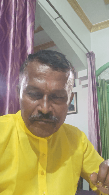 जिंदा दिल होने के लिए कोई पैसा या टैक्स नहीं लगता । आप भी कोशिश करके देखिये। आपका कुछ नहीं नुक्सान होगा मेरी गारंटी है