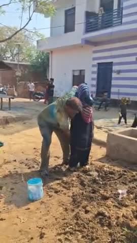 बरसाने की लठमार होली देखिए 
#मैनपुरी #सौरिख #कन्नौज #करहल #बेवर #कुरावली #नवीगंज #कुसमरा #आगरा #एटा #फर्रुखाबाद #कानपुर