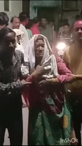 भरतपुर: शहर की नदियों के मोहल्ले में एक मकान की पट्टी टूटने से 3 लोग हुए घायल