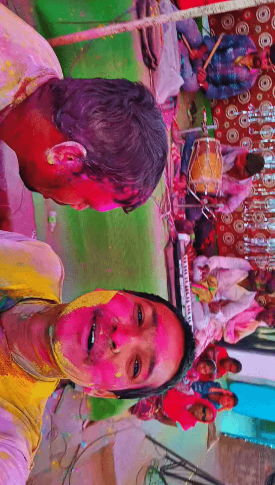 होली के दिन पिछले साल की तरह इस साल वार्ड नंबर 5 गणेश उत्सव समिति पटेल पर द्वारा होली मिलन समारोह रखा गया बड़ेधूमधाम से
