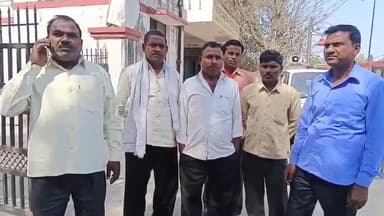 बरेली: थाना हाफिजगंज क्षेत्र के गांव मोहम्मदपुर डकिया निवासी महिला का फंदे पर लटका मिला शव, परिजनों ने दहेज हत्या का लगाया आरोप