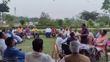 लोहरदगा: लोहरदगा में 30 मार्च को भव्य सनातन संस्कृति महासम्मेलन और 51 कुंडीय महायज्ञ का आयोजन, तैयारी को लेकर बैठक हुई