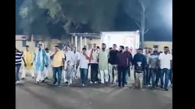 चांद: ग्राम पांजरा में सांसद क्रिकेट कप का भव्य शुभारंभ हुआ