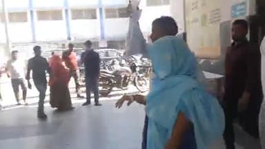 मुरैना नगर: तुस्सीपुरा में महिला के पैर में सर्प ने काटा, जिला अस्पताल से ग्वालियर रेफर