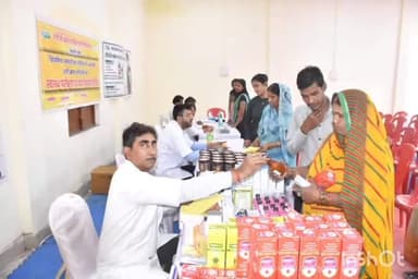 सिंगरौली: NCL निगाही परियोजना ने वार्ड 24 में निःशुल्क स्वास्थ्य शिविर लगाया, 200 लोगों ने कराई जाँच और ली दवा