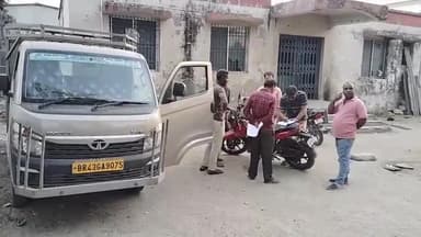 कहरा: सौरबाजार थाना क्षेत्र के कचरा गांव में पूजा के लिए केला पत्ता लेने गई महिला को बाइक चालक ने मारी ठोकर, इलाज के दौरान मौत