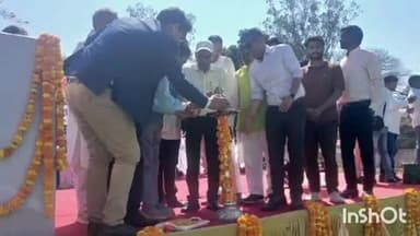 अधौरा: अधौरा में आदि अद्रि महोत्सव में संस्कृति कार्यक्रम का उद्घाटन डीडीसी एवं एडीएम ने किया