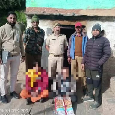 थराली: तहसील थराली क्षेत्र के राजस्व पुलिस ने कुलसारी में एक वारंटी को किया गिरफ्तार