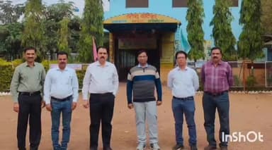 गुना नगर: गुना में एमपी बोर्ड परीक्षा केंद्रों का जिला शिक्षा अधिकारी ने किया निरीक्षण, व्यवस्थाओं का लिया जायज़ा