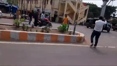 सिंगरौली: विंध्यनगर तिराहे पर शराब के नशे में युवक के कारण बाइक दुर्घटनाग्रस्त, चालक घायल