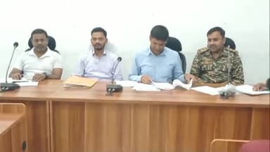 बिश्रामपुर: नगर परिषद ने खुले डाक के माध्यम से हाट-बाजार रेहला और विश्रामपुर में सैरातों की बंदोबस्ती की