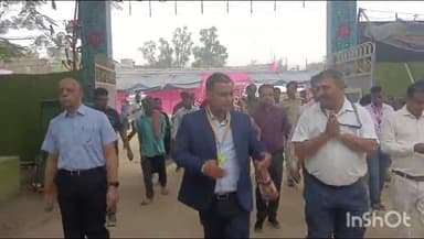 लखीसराय: नया बाजार नगर भवन परिसर का डीएम मिथिलेश मिश्रा ने किया निरीक्षण