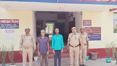 चंदौली: थाना धीना पुलिस ने कमालपुर से दो वारंटी अभियुक्तों को किया गिरफ्तार