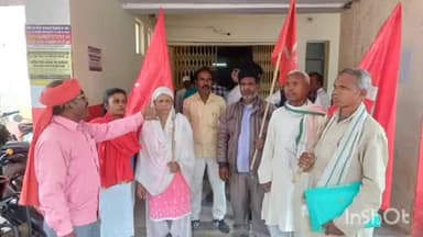 रॉबर्ट्सगंज: भाकपा माले ने मनाया विरोध दिवस, तहसील में एसडीएम को सौंपा ज्ञापन