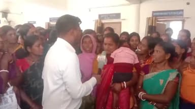 गोला: मंईया सम्मान योजना की राशि नहीं मिलने पर महिलाओं में आक्रोश,गोला ब्लॉक में आई जांच कराने #jharkhandnews #hemant