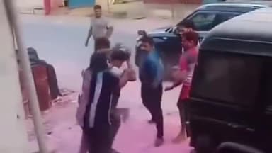 बडोनी: भाजपा विधायक के भतीजे का मारपीट का वीडियो हुआ वायरल, गोराघाट थाना क्षेत्र का बताया जा रहा है