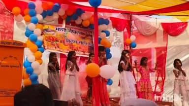 नानपारा: रुपईडीहा में भारत-नेपाल मैत्री सेवा की ओर से होली मिलन कार्यक्रम का आयोजन किया गया