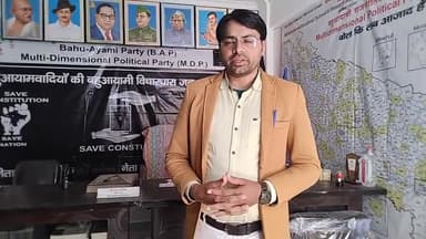 एक तरफ BJP #मदरसा_कुरान_कंप्यूटर_सऊदी के मुसलमान को गले लगाने और भारत मे गले काटने की #दोहरी_राजनीति