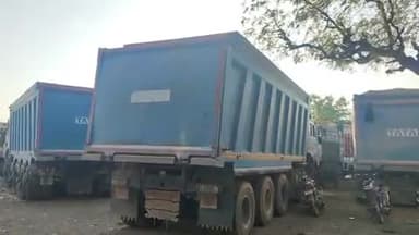 टोंक: बरौनी पुलिस ने थाने के सामने अवैध खनन परिवहन पर कार्रवाई करते हुए अवैध बजे से भरे डंपर को किया ज़ब्त