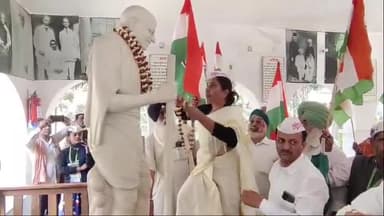 गौनहा: भीतिहरवा गांधी आश्रम से कल्पना इनामदार ने शुरू किया अनिश्चितकालीन आमरण अनशन