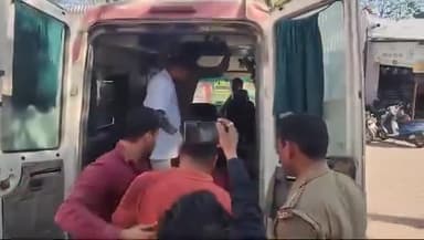 सहारनपुर में भाजपा नेता योगेश रोहिला ने पत्नी और 3 बच्चों को गोली मार दी। इसके बाद उसने खुद पुलिस को फोन कर कहा- मैंने अ