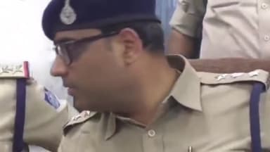 हुज़ूर: शाहपुरा में दिनदहाड़े एक घर से चोरी करने के मामले में पुलिस ने दो आरोपियों को किया गिरफ्तार, ₹30 लाख का सामान ज़ब्त