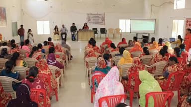 झाबुआ: झाबुआ में कलेक्टर ने 'पोषण भी, पढ़ाई भी' प्रशिक्षण कार्यक्रम का शुभारंभ किया