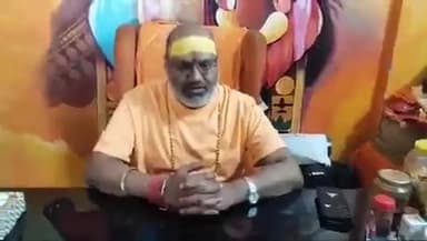 *यति नरसिंहानंद गिरि ने कहा –*

*‘विश्वस्त अधिकारी ने सूचना दी है कि गाजियाबाद पुलिस कमिश्नर अजय मिश्रा ने मुझे पीट–पीटक