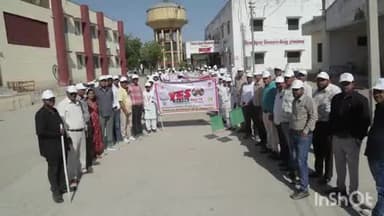 राजसमंद: राजसमंद में टी.बी. मुक्त जन जागरूकता रैली को हरी झंडी दिखाकर रवाना किया गया, कई छात्र-छात्राओं ने लिया भाग