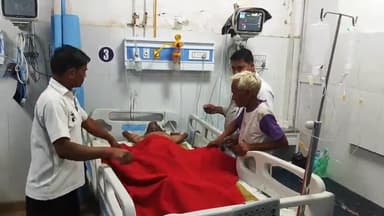 झालरापाटन: सेमलिया गांव में करंट की चपेट में आकर एक युवक झुलसकर घायल, युवक को झालावाड़ अस्पताल में भर्ती कराया गया