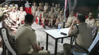 रामपुर: गुरुवार को पुलिस अधीक्षक विद्यासागर मिश्र ने थाना सिविल लाइन की चौकी अजीतपुर में तैनात कार्मिकों के साथ गोष्ठी की