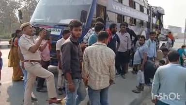 गोपालगंज: बंजारी मोड पर बस किराए को लेकर चालक और यात्री में विवाद, डायल 112 पुलिस पहुंची