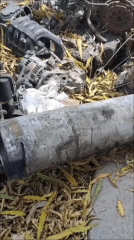 मेरठ: सदर बाजार क्षेत्र में कबाड़ के गोदाम में केमिकल की टंकी काटने के दौरान हुआ धमाका, मची भगदड़; कई लोग हुए घायल