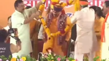 झाबुआ: झाबुआ में सामूहिक कन्या विवाह समारोह में शामिल हुए मुख्यमंत्री मोहन यादव